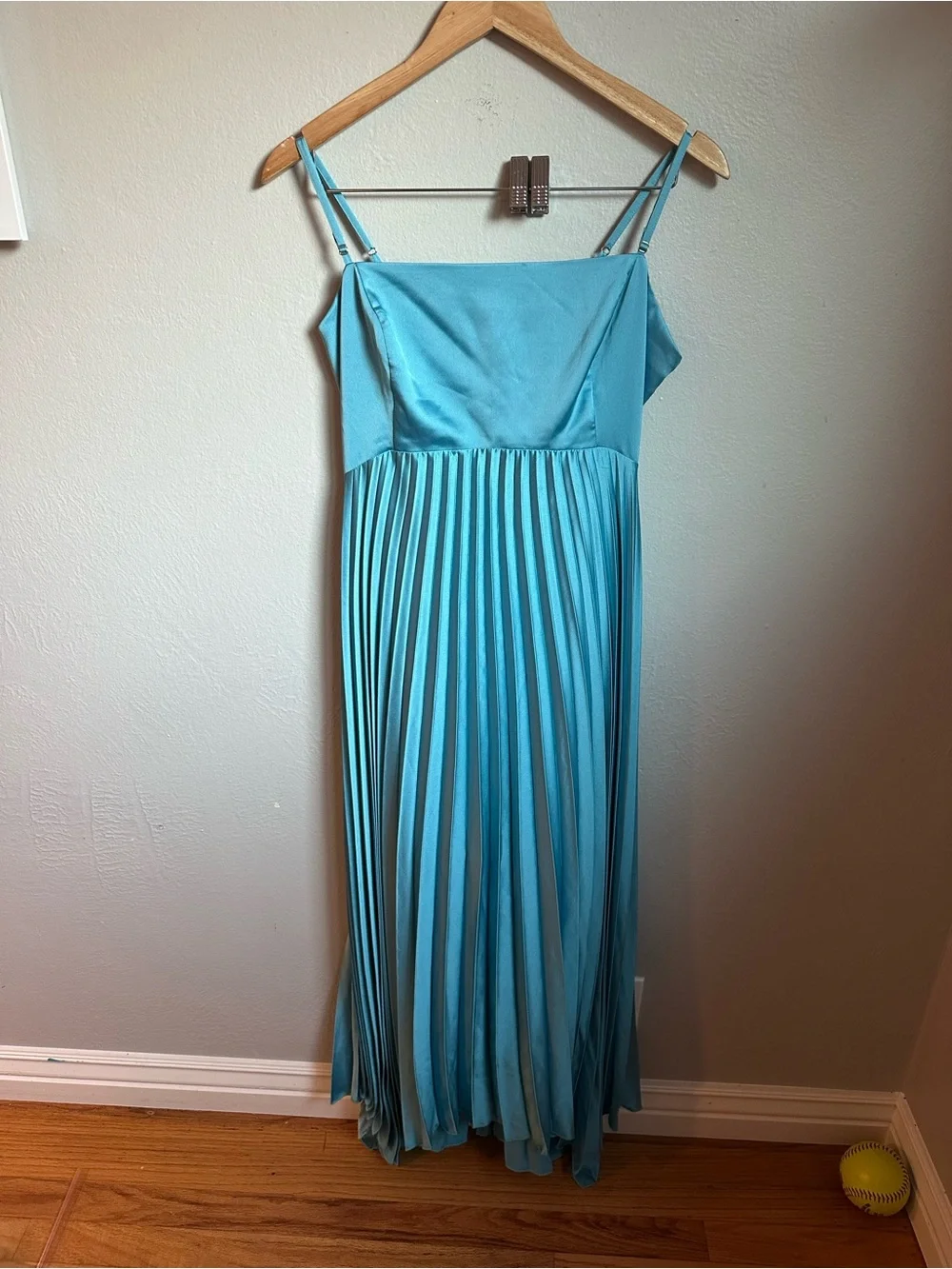 NWT Abercrombie Giselle Satin Pleated Midi Dress XLT Tall